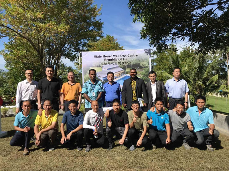 公司董事长陪同张硕辅率广州市代表团访新斐